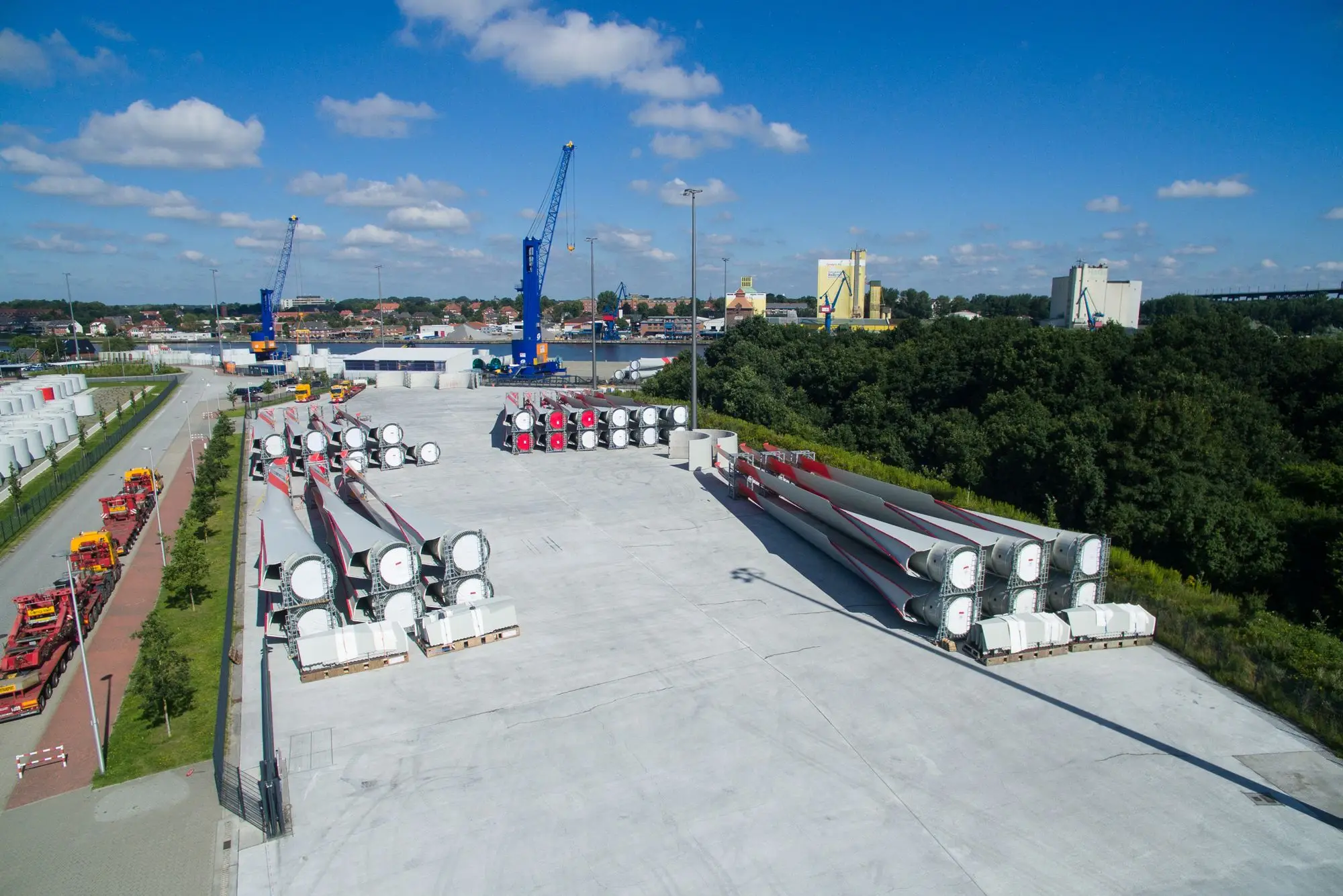  Aerial view of the storage area for heavy goods